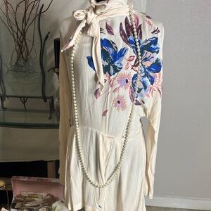 Floral Long Sleeve top.